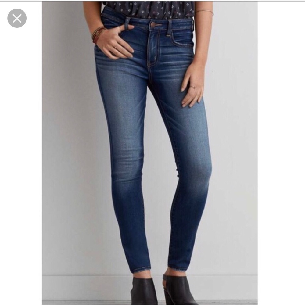 American eagle jeans!